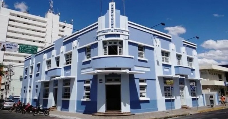 Prefeitura de Patos anuncia leilo pblico de bens inservveis para o prximo dia 26 de novembro