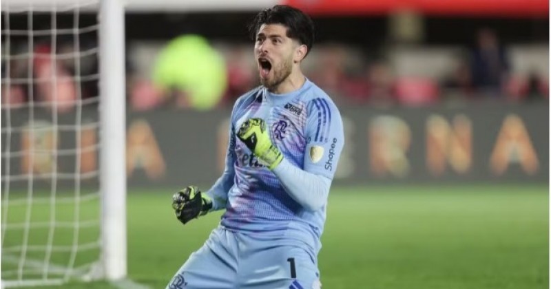 Destaque do Flamengo no ano, Rossi receber valorizao financeira