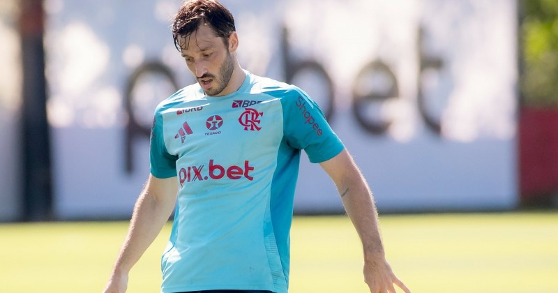 Flamengo prev sadas de jogadores e prepara barca em 2026; veja quem pode sair 