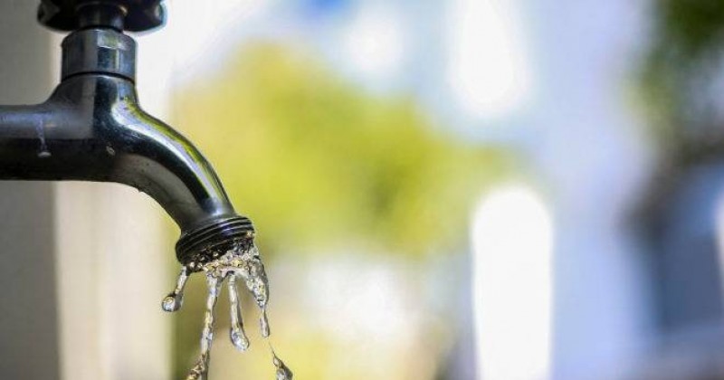 Rodzio no abastecimento de gua de Patos comea aps Barragem Farinha medir menos de 2% do volume; confira 