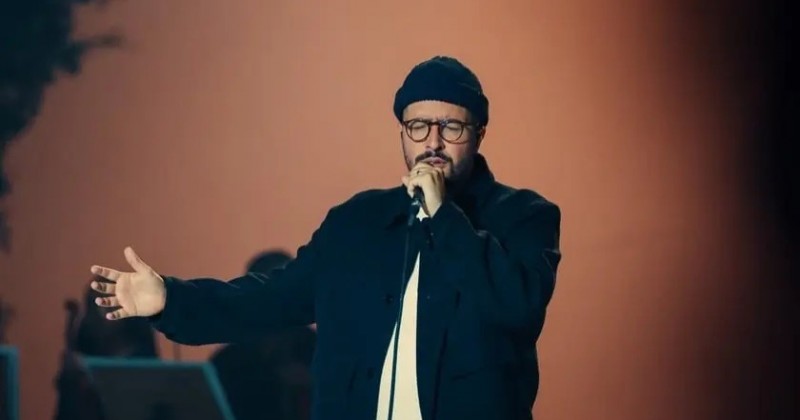 Isaias Saad lana lbum 'Altar Invisvel' e apresenta clipe de 'No Temerei'