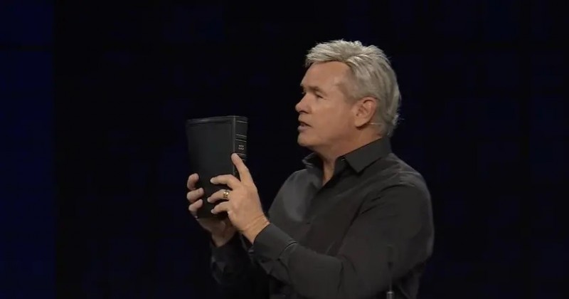 Pastor diz que aumento do antissemitismo  sinal do fim dos tempos: 'Doutrina de demnios'