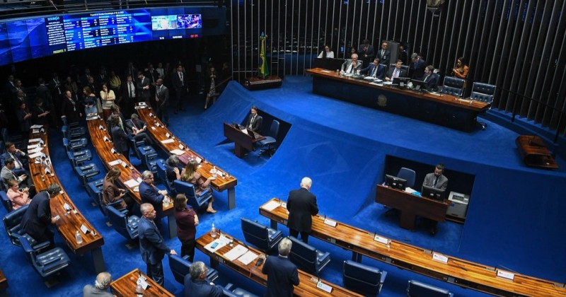 Punies mais duras e tributo sobre bets: veja o que muda com Lei Antifaco aprovada pelo Senado