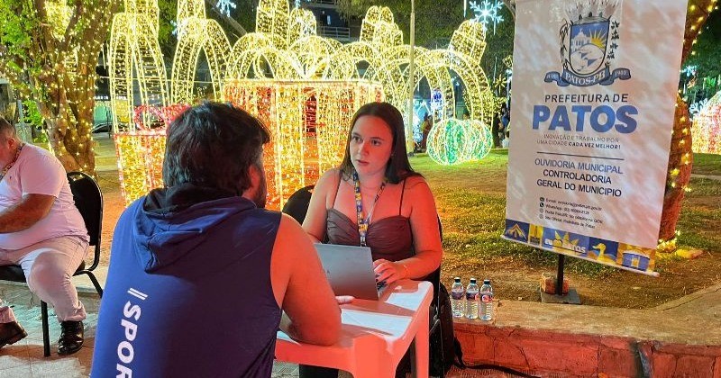 Ouvidoria Itinerante encerra 2025 ouvindo a populao de Patos no Centro da cidade