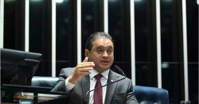 Senador e secret�rio da Previd�ncia s�o alvos de opera��o da PF contra desvio no INSS