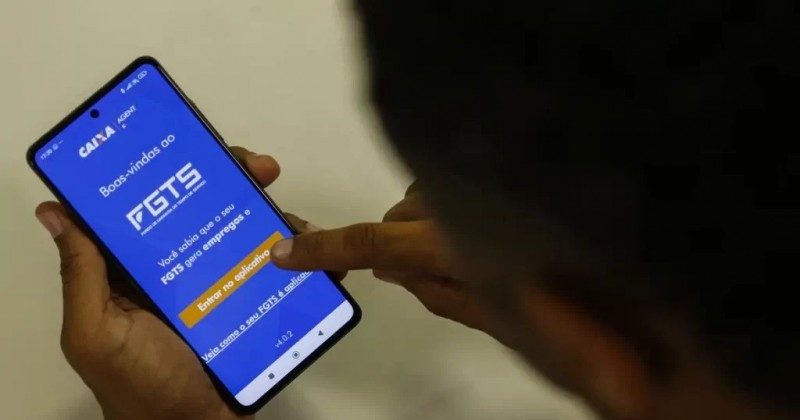 Caixa come�a a pagar saldo do FGTS retido pelo saque-anivers�rio