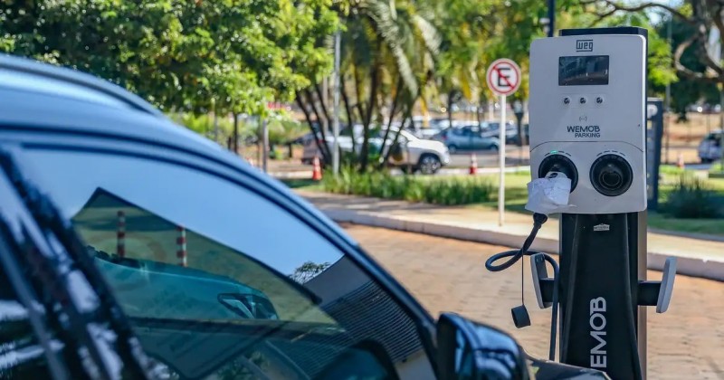 Bombeiros da Para�ba estabelecem novas regras para recarga de carros el�tricos em condom�nios