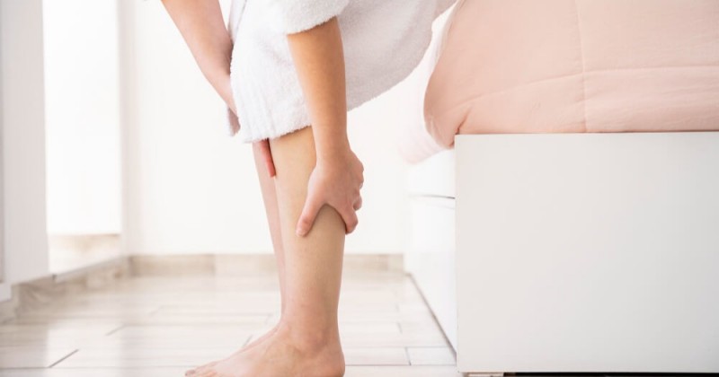 Formigamento e incha�o nas pernas? Saiba quando buscar ajuda para a circula��o