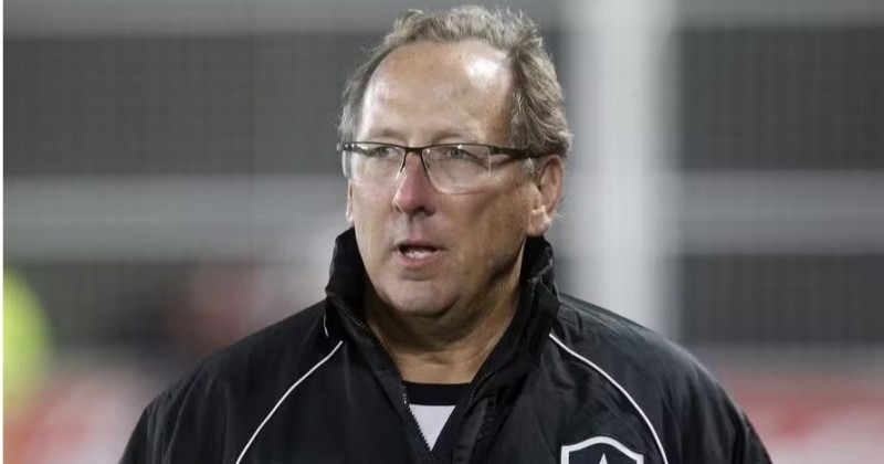 John Textor sinaliza com aporte de R$ 268 milh�es ao Botafogo