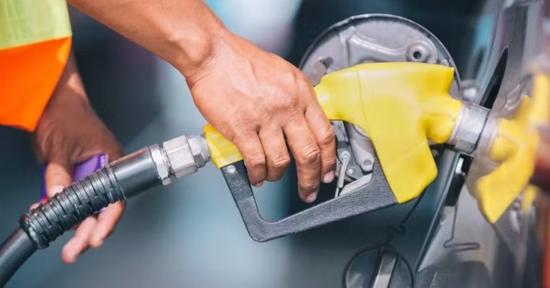 Homem d� �calote� em posto e foge por 10 km antes de ser preso, no Sert�o