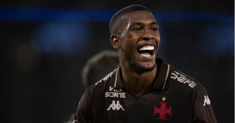 Vasco resiste � sa�da de Rayan, e clube ingl�s espera por defini��o nesta semana