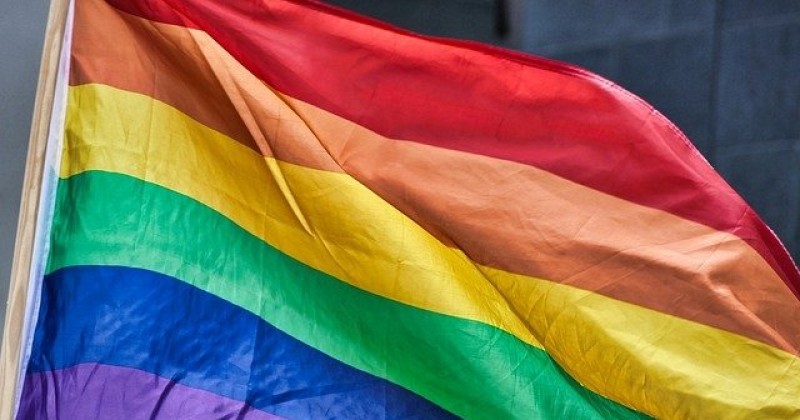 Mortes violentas de pessoas LGBT+ diminu�ram 12% no Brasil em 2025