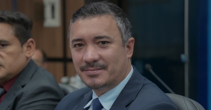 Davi Maia comemora afastamento da Mesa Diretora da C�mara de Patos e revela que nova elei��o ocorrer� em 10 dias