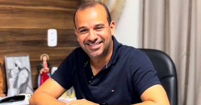 Prefeito Henry Lira cancela Carnaval de Santa Luzia e redireciona recursos para a��es de combate � seca