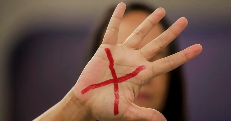 Carnaval: 80% das mulheres temem ass�dio e quase metade j� foi v�tima