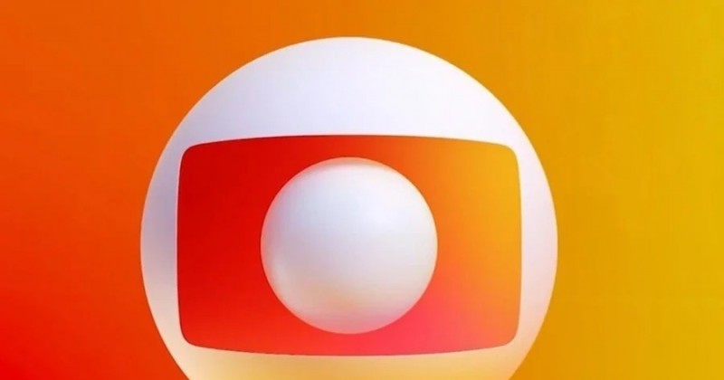 Globo � acusada de 'esconder' escola de samba que homenageia Lula