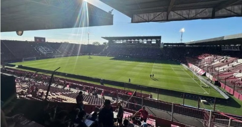 Flamengo encara o Lan�s fora de casa na ida da final da Recopa