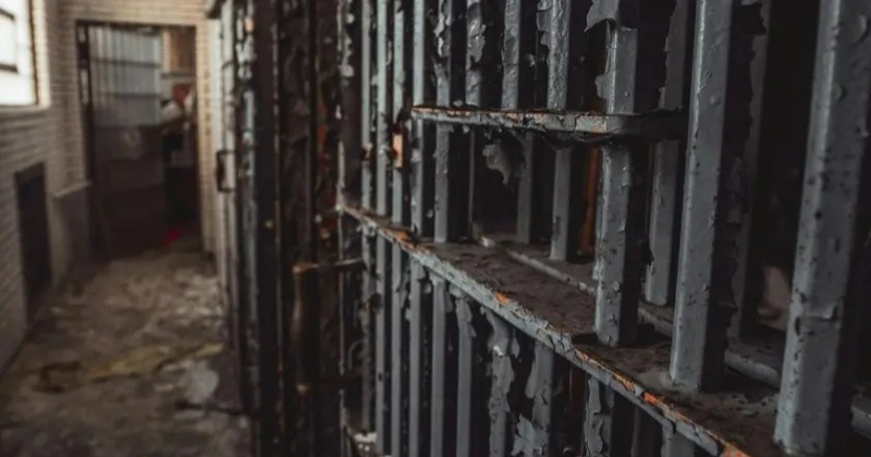 Pelo menos 20 crist�os s�o presos por seguirem Jesus no I�men