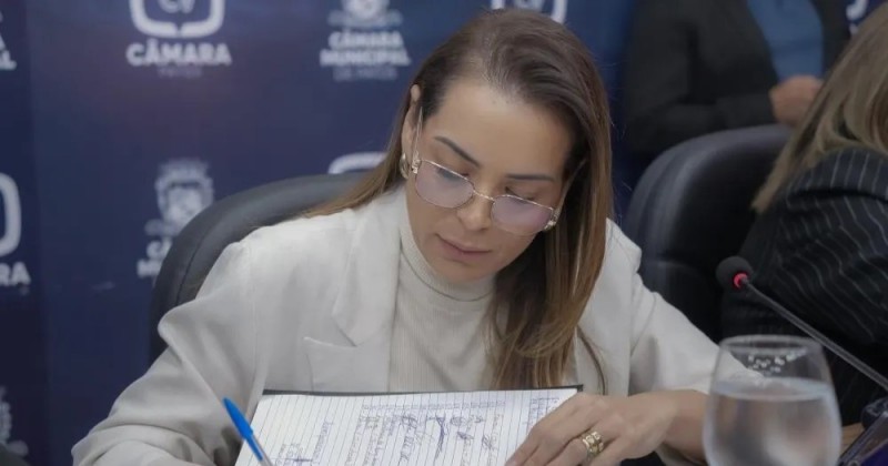 Projeto de Nadir concede autoriza��o para sepultar animais em t�mulos de familiares em Patos