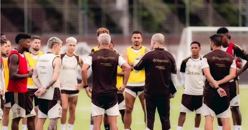 Flamengo indica que 'entregar� chaves do CT' para Jardim, como fez com Jorge Jesus