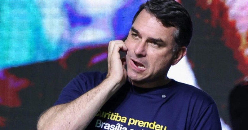Fl�vio Bolsonaro derrete em redutos bolsonaristas, aponta Quaest; PL j� fala em 'naufr�gio'