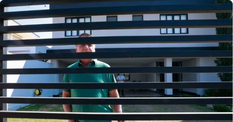 Bolsonaro dep�e por cinco minutos em investiga��o sobre arma apreendida em blitz