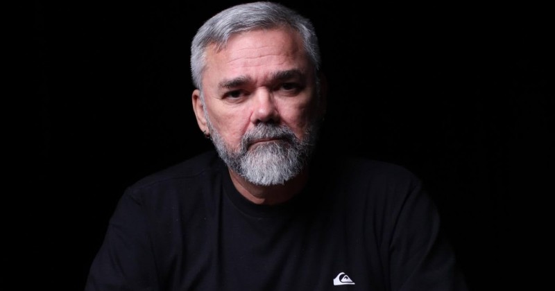 Misael N�brega lan�a livro de poemas minimalistas 'S�S' no Centro de Cultura Amaury de Carvalho nesta sexta (26) 