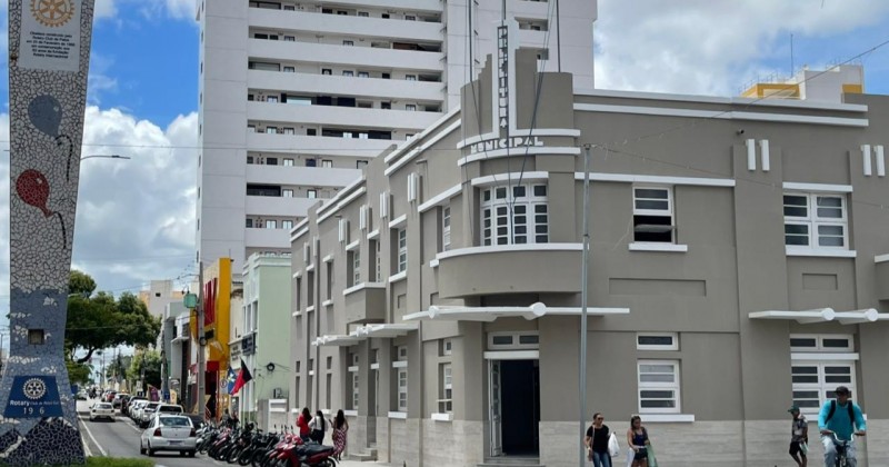 Prefeitura de Patos afasta auditor fiscal investigado por determina��o judicial; secret�rio da Receita comenta