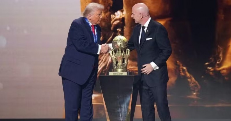 Como a liga��o de Trump ajudou a reverter suspens�o de Balogun e abriu crise na Copa