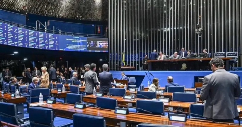 Senado aprova projeto que cria Pix Pens�o Aliment�cia; entenda