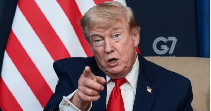 Trump amea�a destruir o Ir� caso pa�s tente assassin�-lo: 'Mil m�sseis est�o prontos'