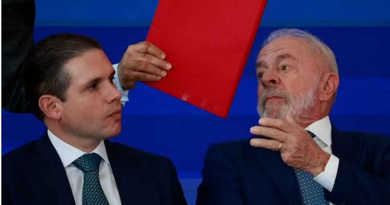 Hugo Motta se queixa de atua��o do presidente Lula a favor de advers�rio de seu pai ao Senado
