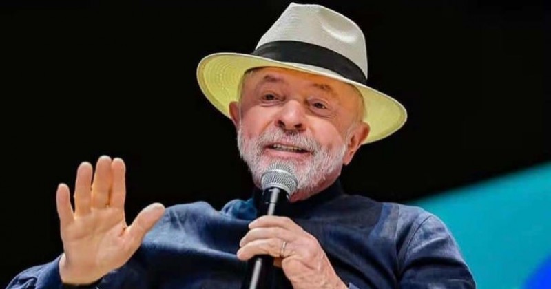 Lula lidera primeiro e segundo turnos sobre Fl�vio Bolsonaro, diz Real Time Big Data