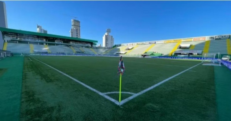 Chapecoense x Flamengo: onde assistir ao vivo, hor�rio e escala��es