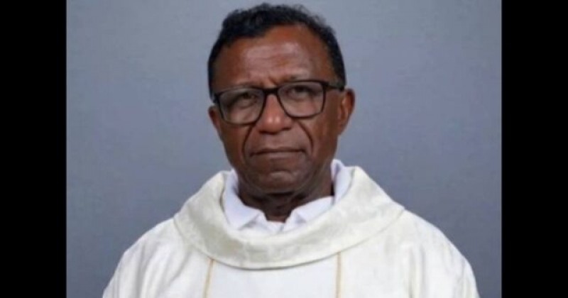 Ex-padre Quirino Pedro Cirilo est� internado em Patos em estado grave ap�s sofrer queda