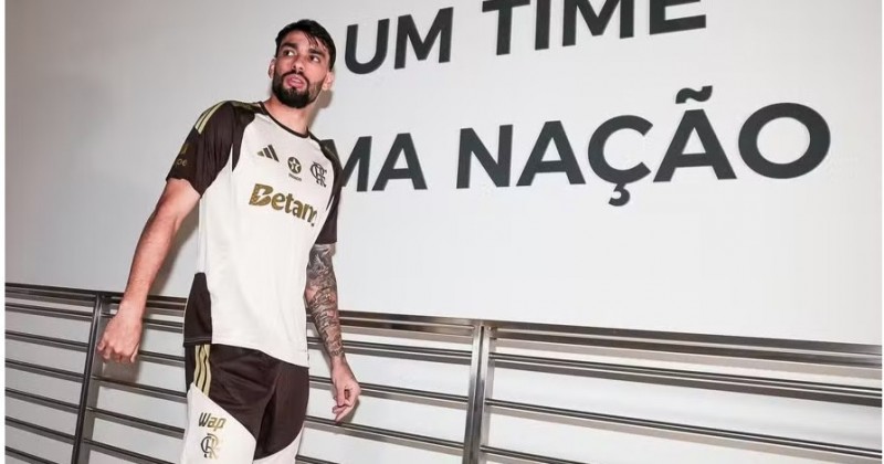Paquet� treina com elenco e fica perto de retorno ao Flamengo