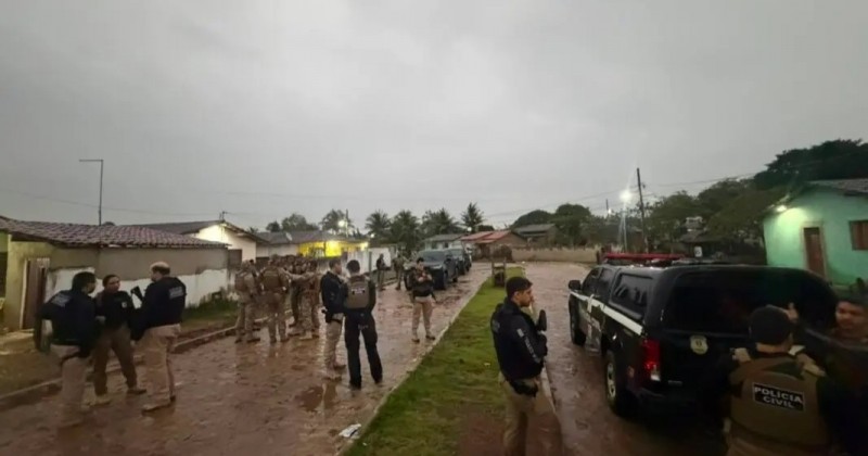 Opera��o cumpre mais de 30 mandados de pris�o por suspeitos de homic�dios pela disputa territorial entre fac��es