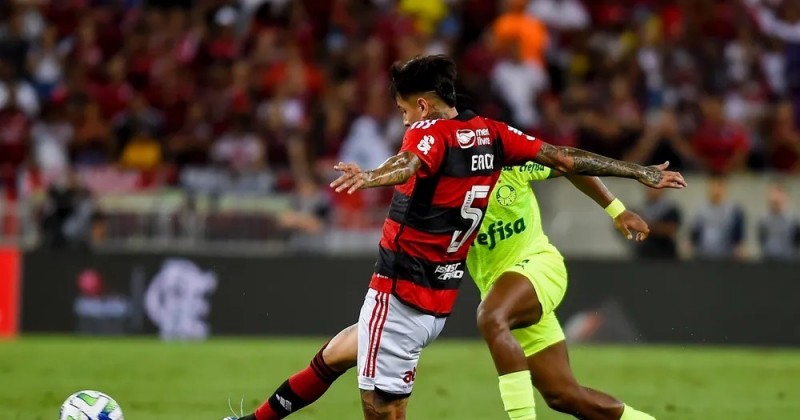 Com ofertas na mesa, Pulgar aguarda resposta do Flamengo at� semana que vem