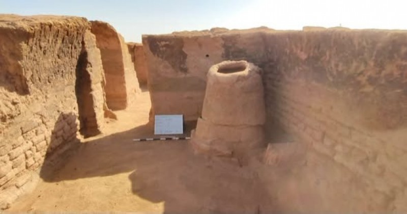 Cidade bizantina revela presen�a crist� h� 1.600 anos, no deserto do Egito