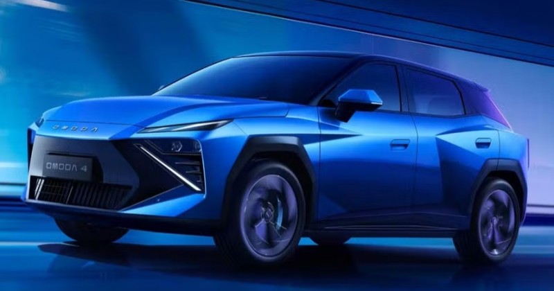Omoda 4: SUV h�brido que ser� rival de Avenger e Tera come�a a ser vendido