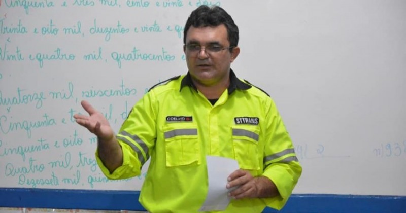 Agente de tr�nsito de Patos explica as novas regras da Lei Seca