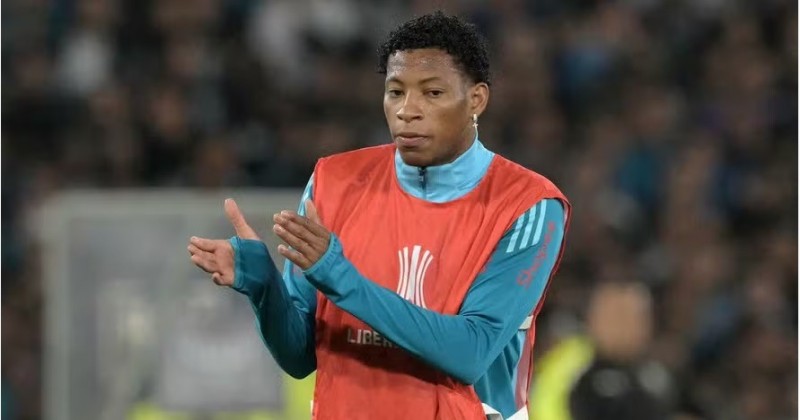 Flamengo acerta venda de Plata para o D�namo Moscou por R$ 72 milh�es