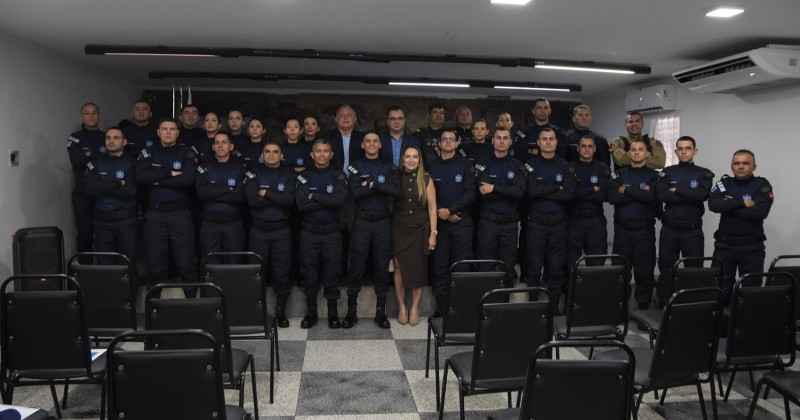 Prefeitura de Patos empossa novos agentes da Guarda Civil Municipal