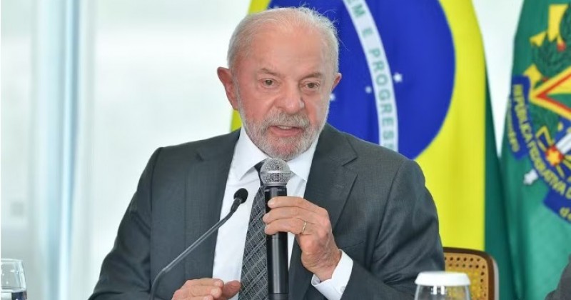 Lula volta a defender reforma no Judici�rio e diz que todos devem seguir a lei