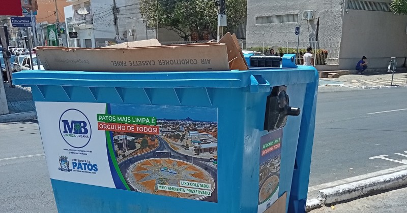 Prefeitura de Patos refor�a fiscaliza��o contra descarte irregular de lixo no Centro