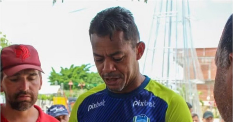 Marcelinho Para�ba � o novo t�cnico do Esporte de Patos