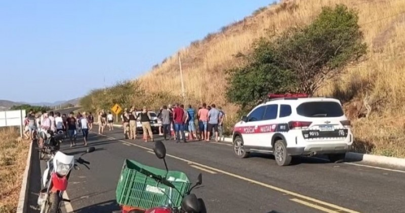 Adolescente suspeito de matar jovem de 17 anos no Sert�o da PB se entrega � pol�cia