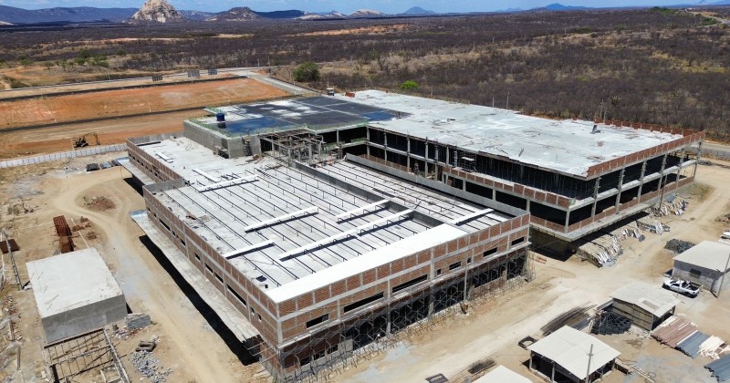 Minist�rio da Sa�de inspeciona obras do Hospital de Trauma de Patos nesta quarta-feira (16)