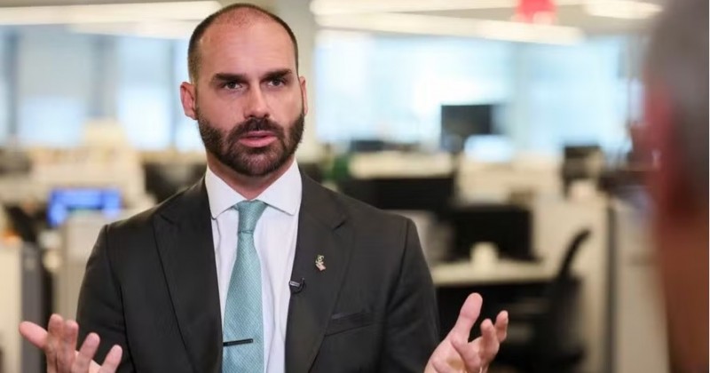 Minist�rio da Justi�a demite Eduardo Bolsonaro de cargo na Pol�cia Federal
