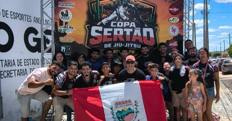 Atletas de S�o Jos� do Bonfim conquistam 13 medalhas na Copa Sert�o de Jiu-Jitsu 